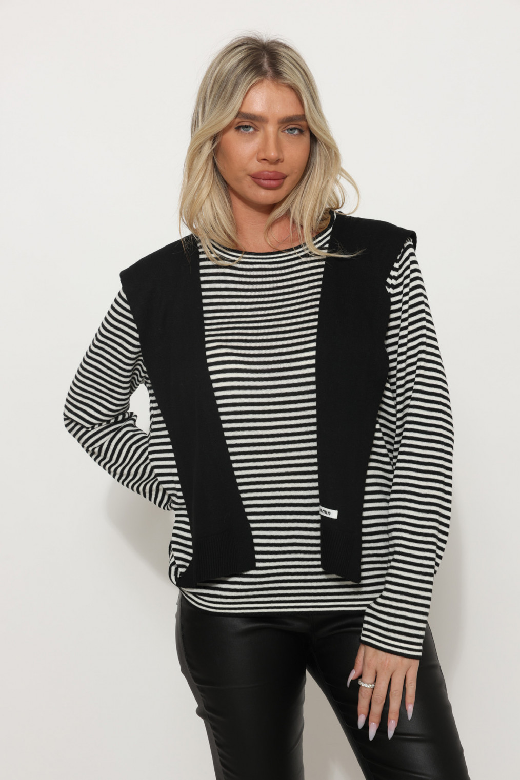 סריג פסים שילוב צעיף