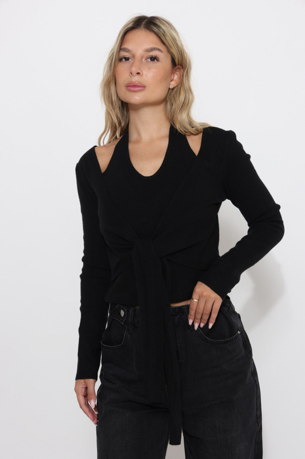 טווינסט קשירה קולר