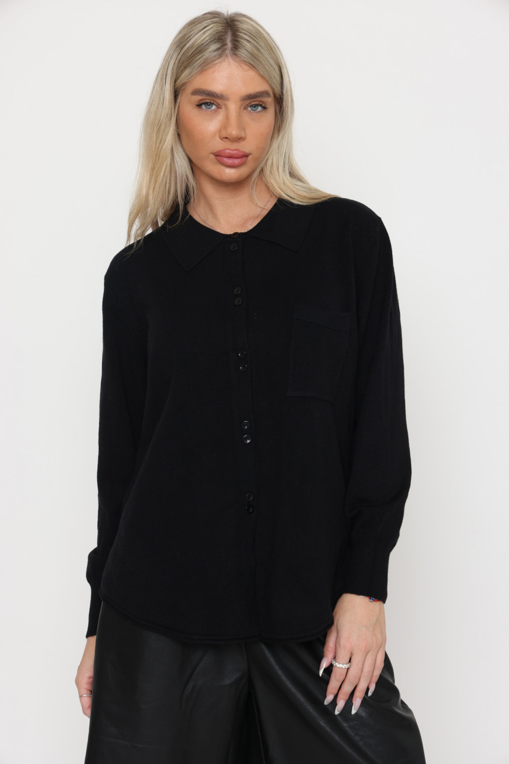חולצה סריג צוארון כפתורים- עליונית