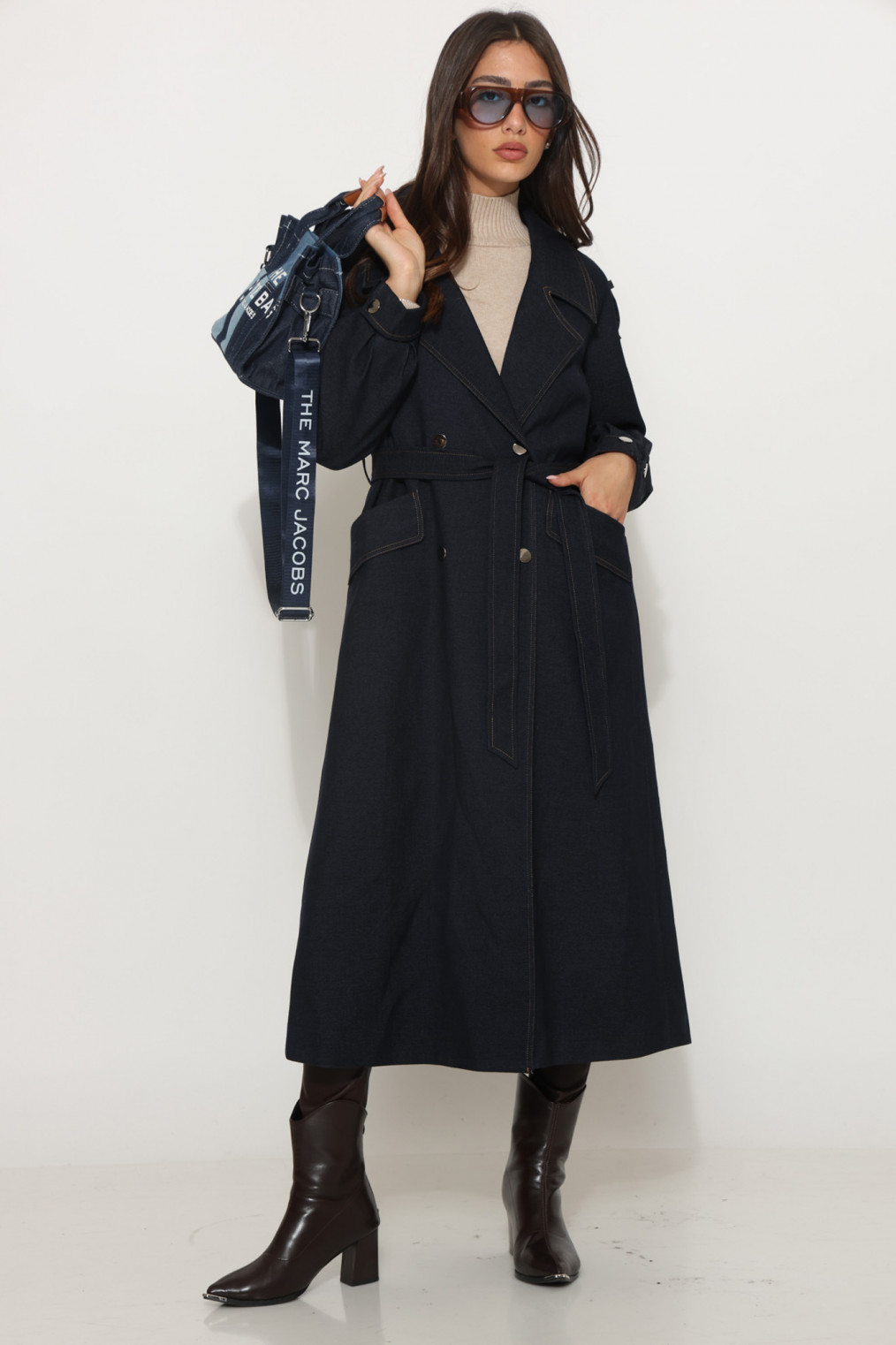 ג`קט ארוך עם ביטנה