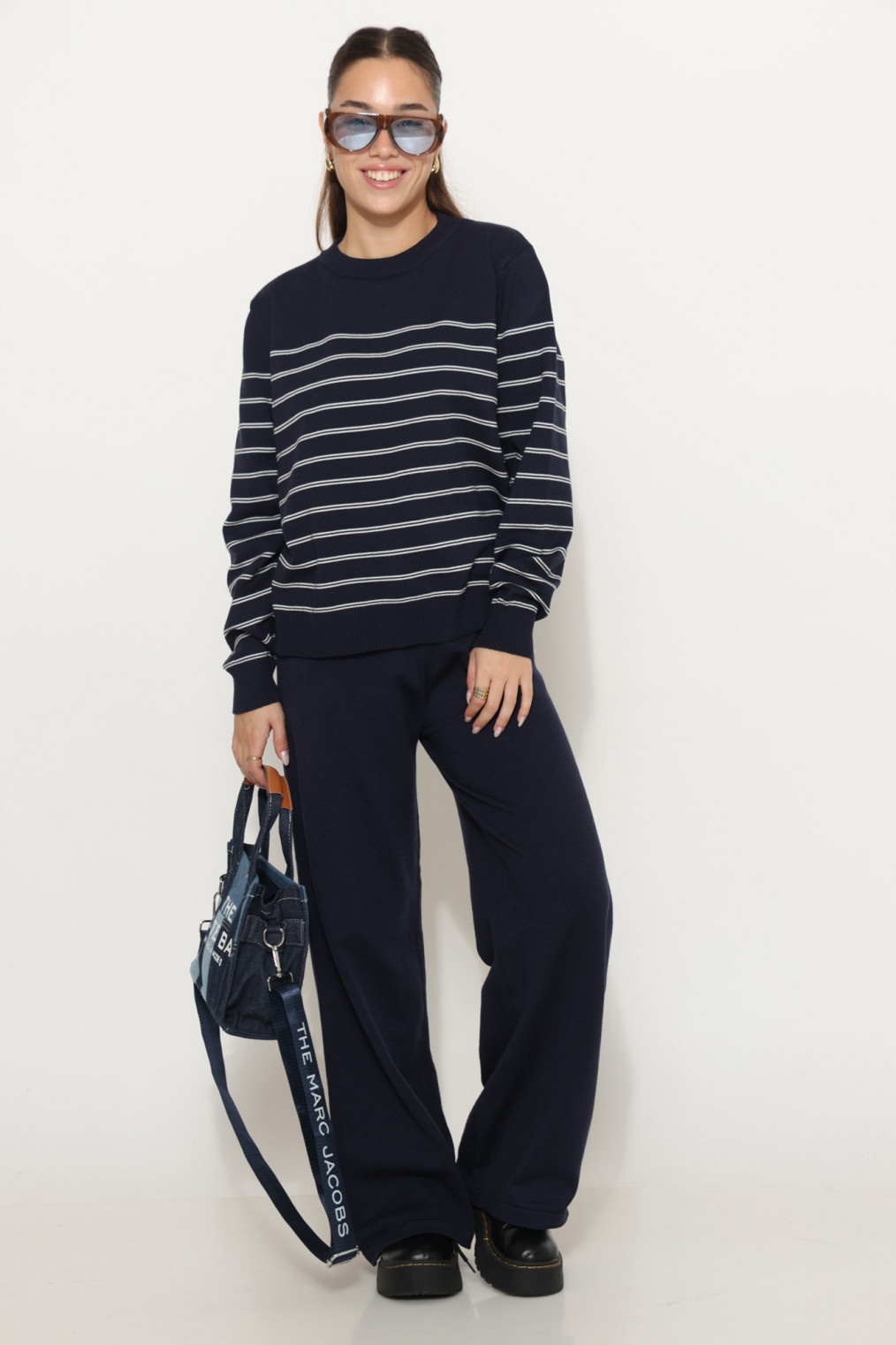 חליפה סריג משולבת פסים ניקי