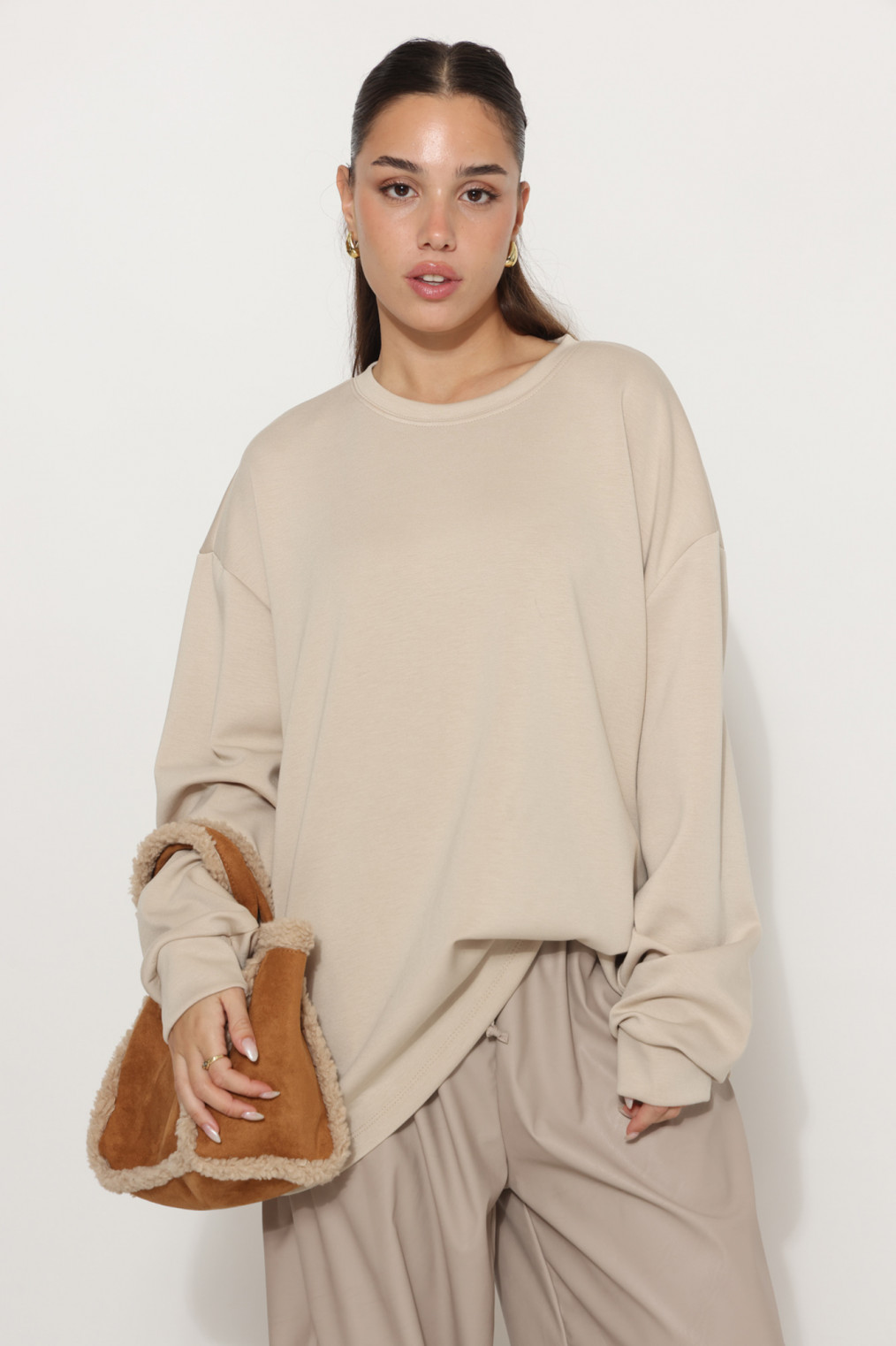 חולצה לוז בד פרווה ספורט 