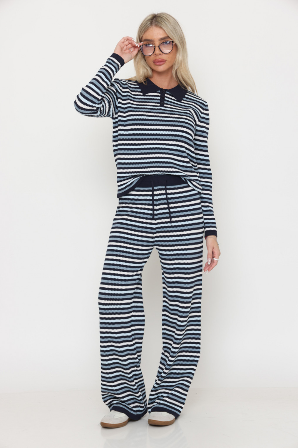 חליפה סריג זיג זג