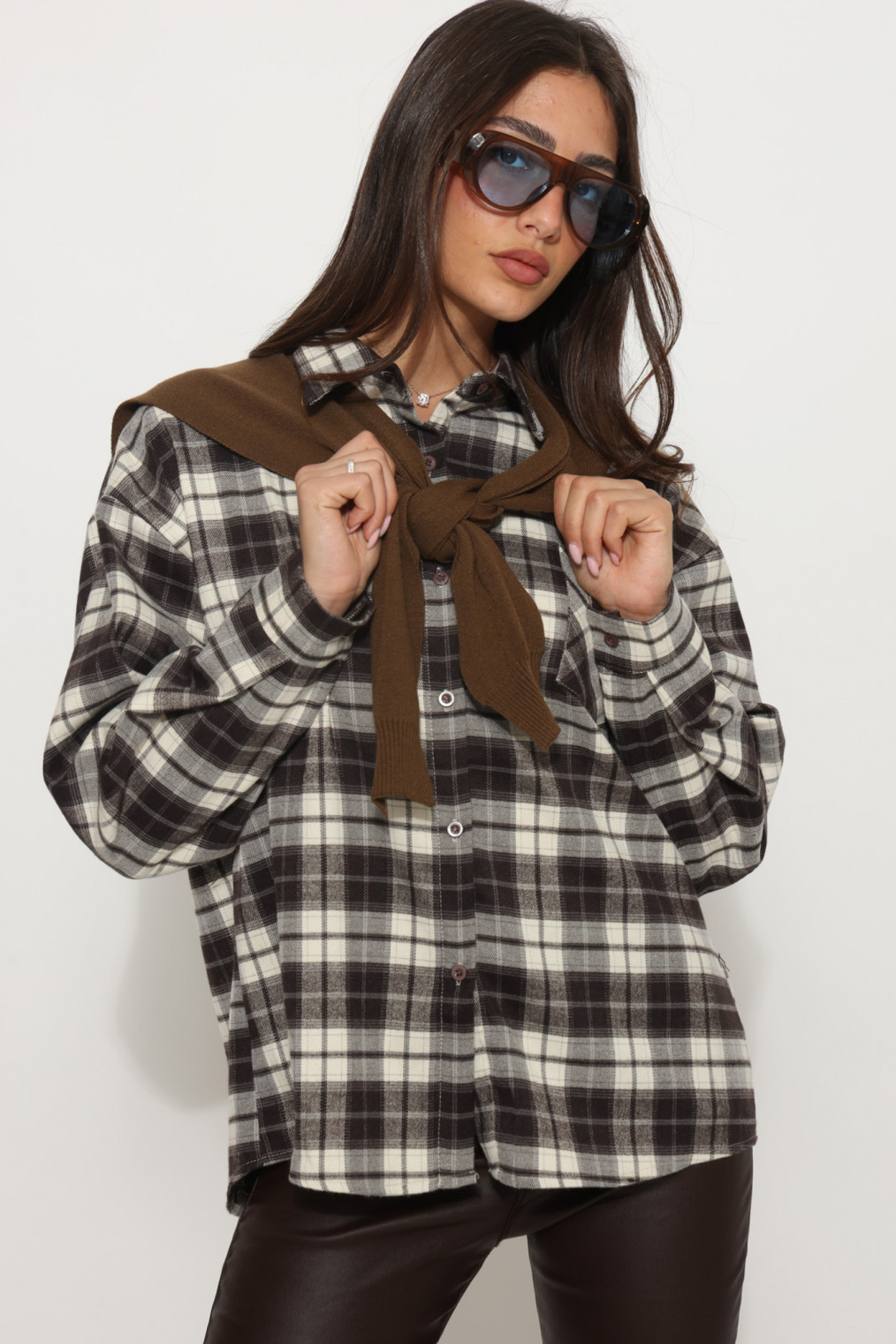 חולצה משובצת+צעיף