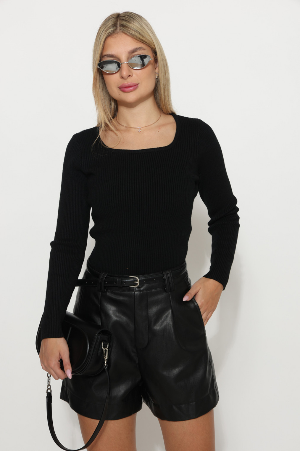 חולצה סריג בטן