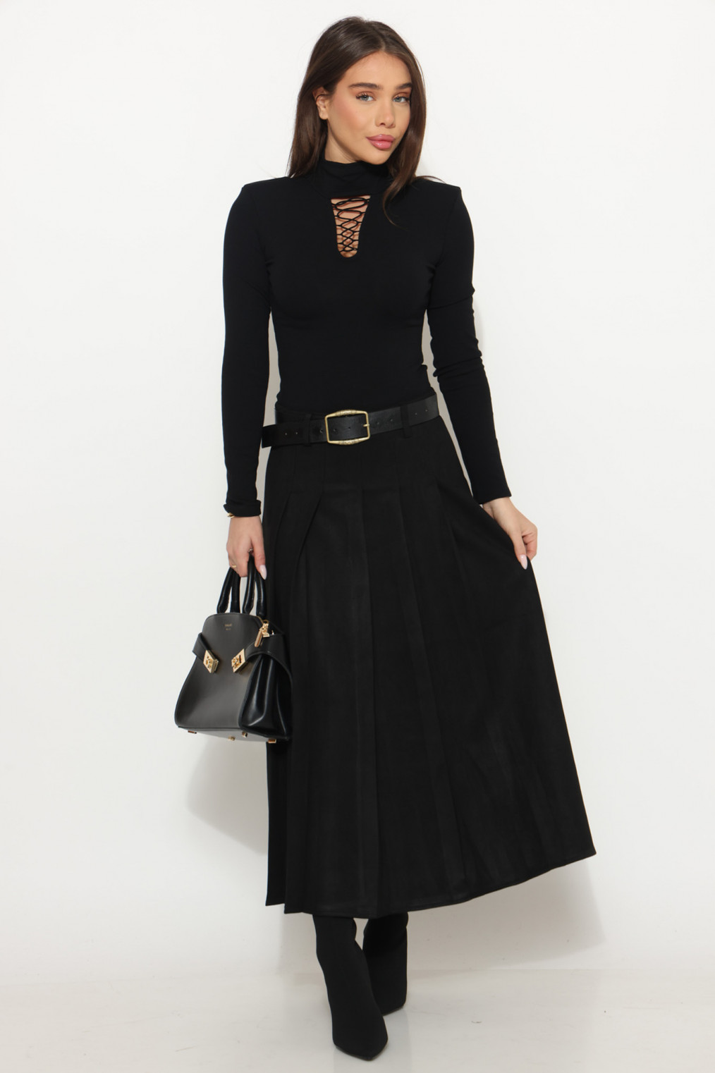 חצאית זמש קפליים מידי