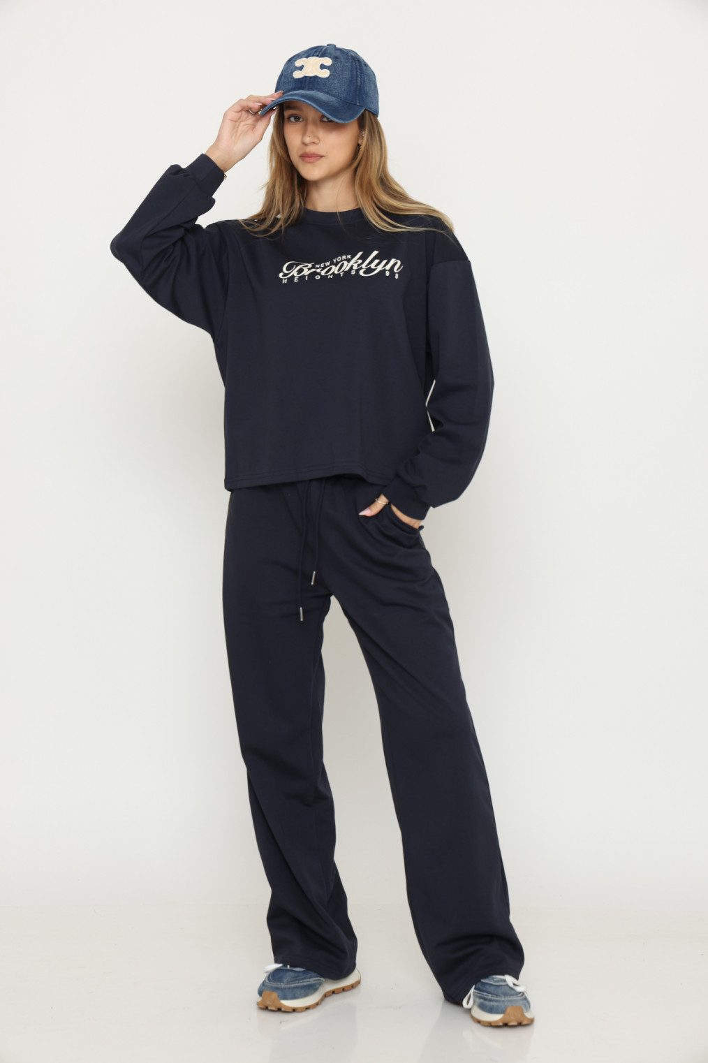 חליפה ניקי פרנץ טרי