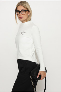 חולצה ריקמה בצד 