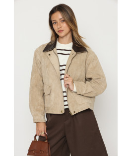 ג`קט זמש צוארון עור